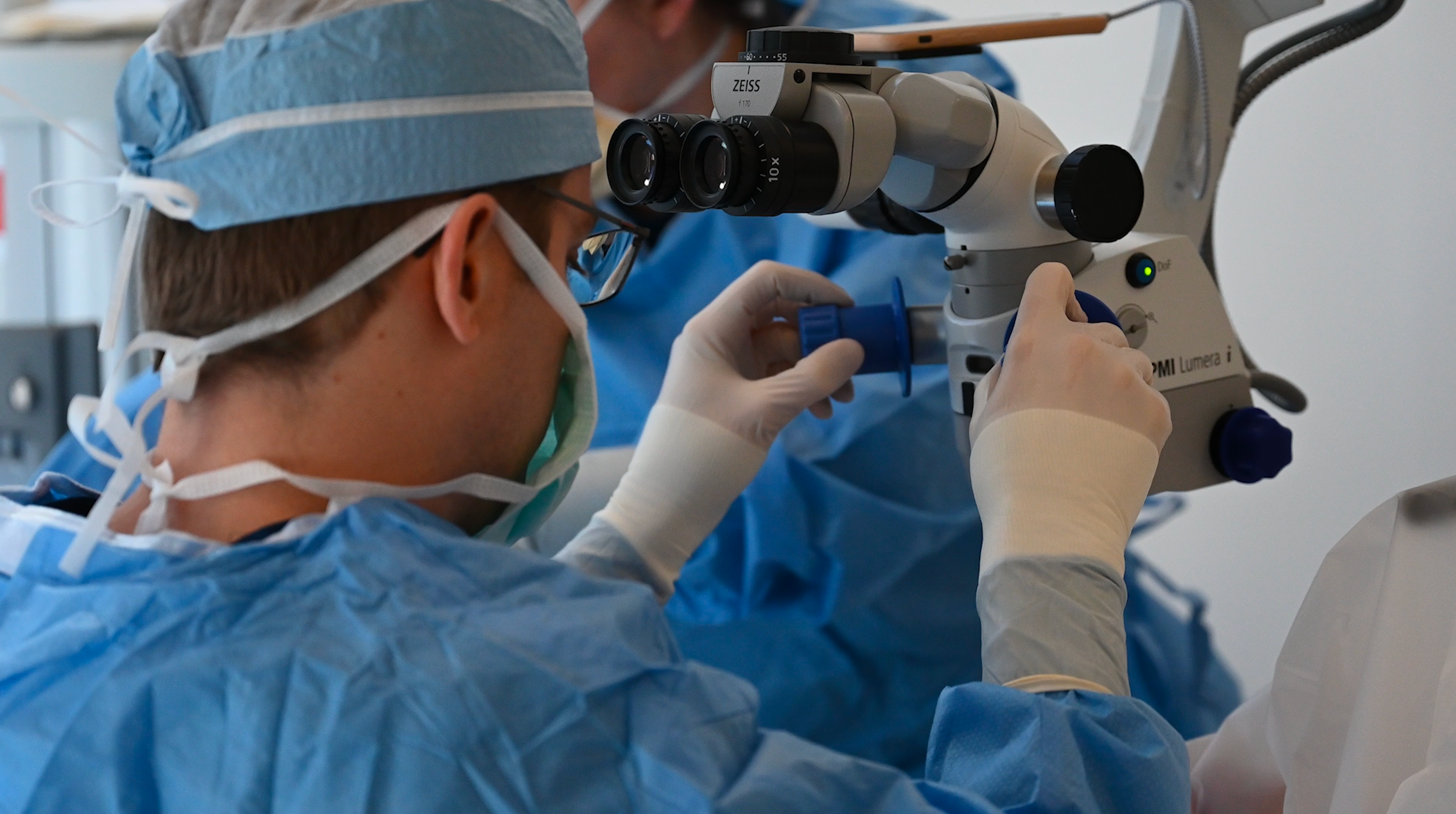 Transform Your Surgical Career: Robomarker G2 for Residents & Beyond - Dr. Sam Schadt